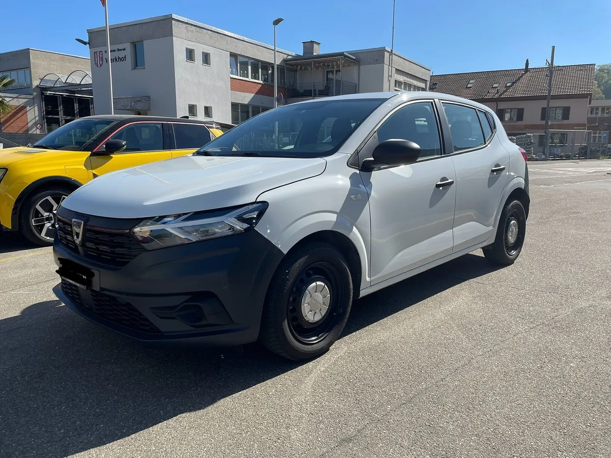 DACIA Sandero — zdjęcie 2