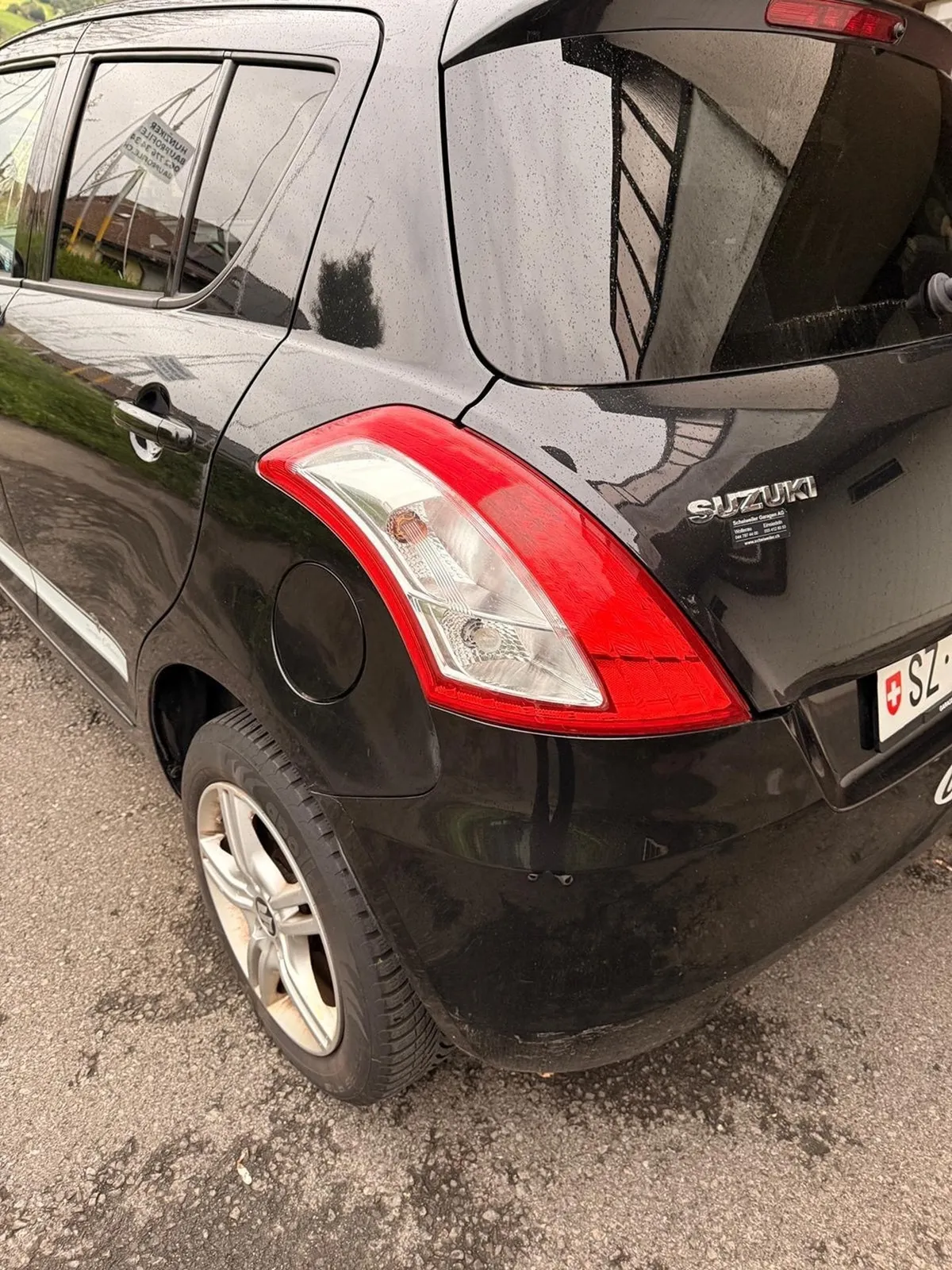 SUZUKI SWIFT 1.2 4WD — zdjęcie 4