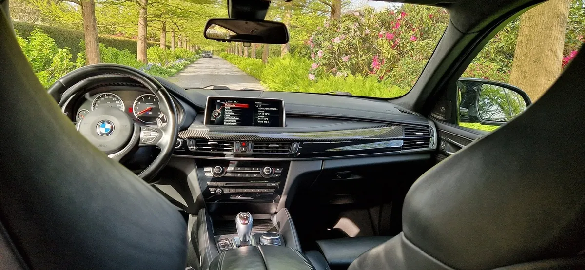 BMW X6M — zdjęcie 5