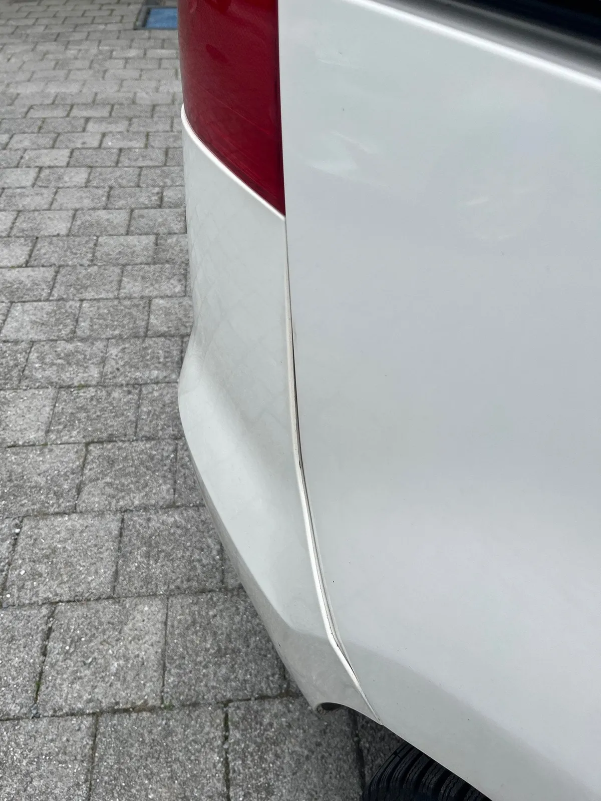 SEAT Alhambra 2.0D 4M — zdjęcie 13