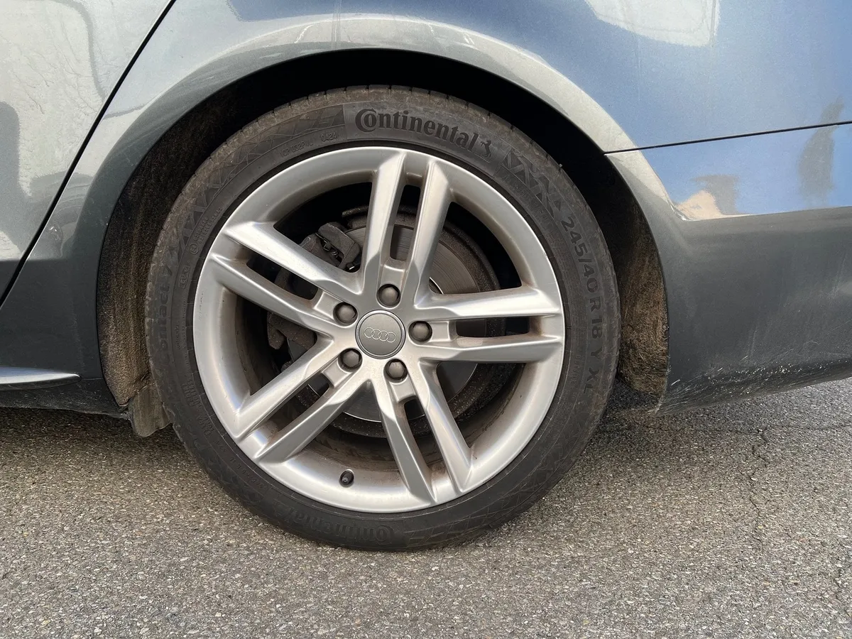 AUDI A4 Avant 2.0TDI — zdjęcie 5