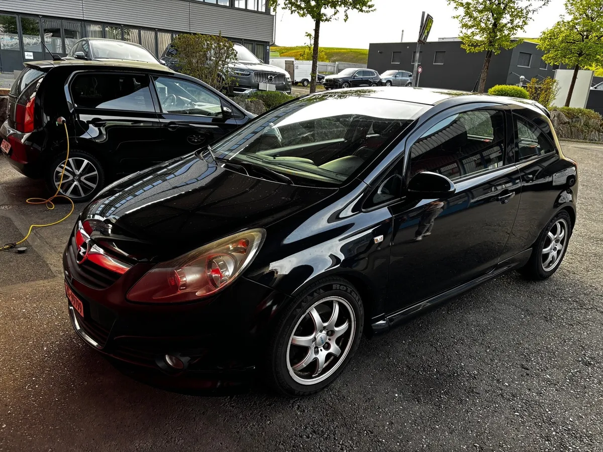 OPEL Corsa D 16T GSi