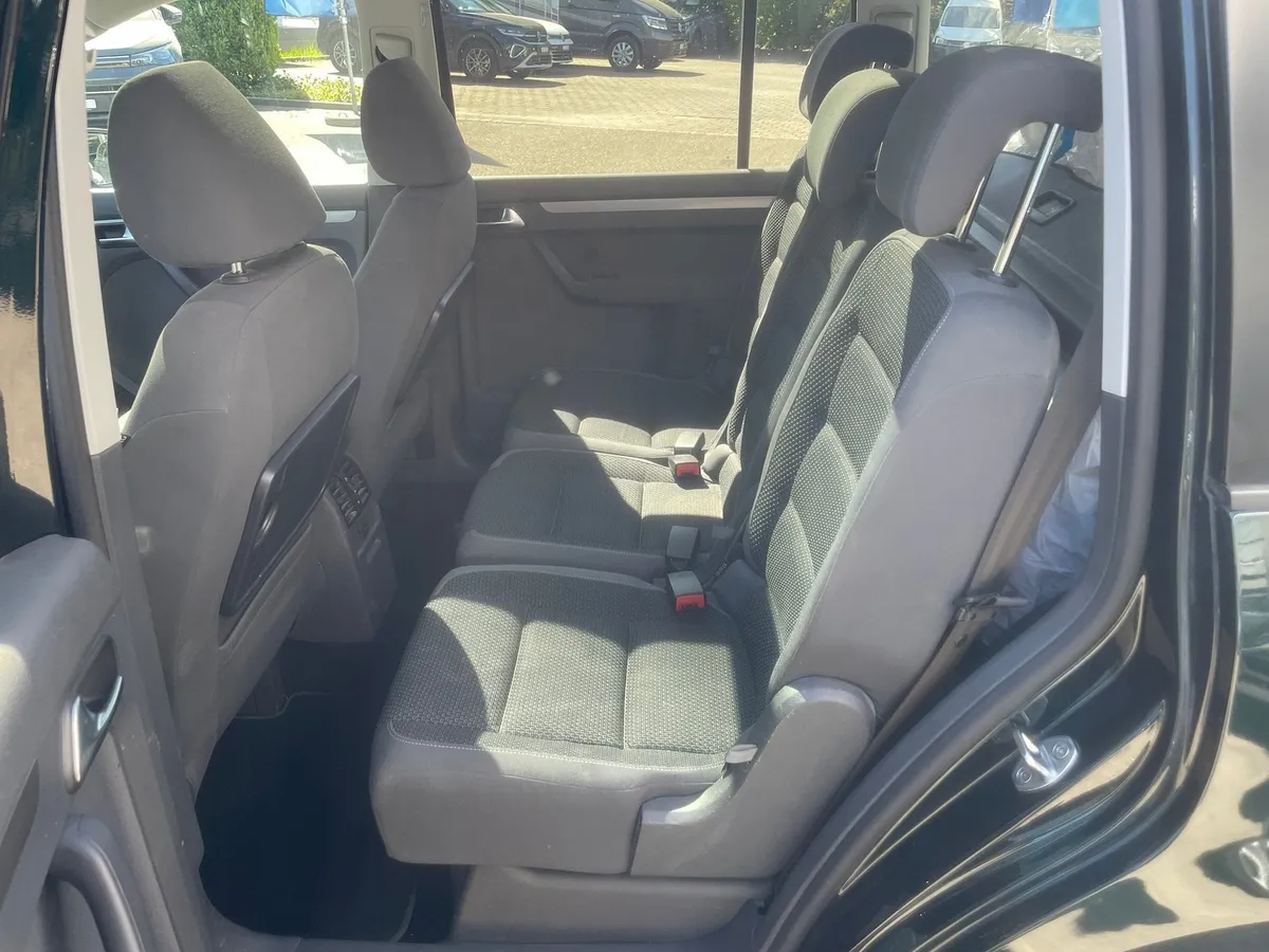 VW Touran 1.4TSI — zdjęcie 14