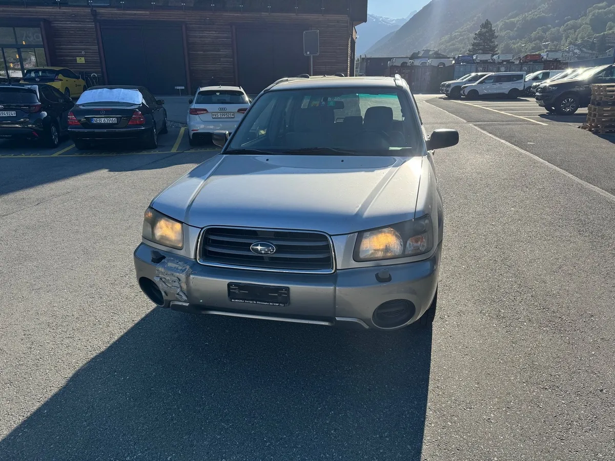 SUBARU Forester 2.0 4WD