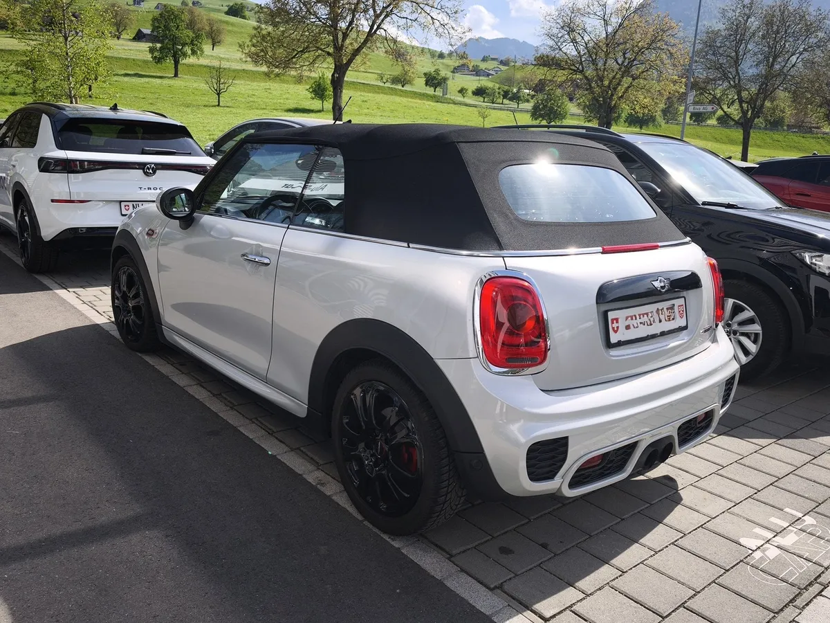 MINI Cooper "John Cooper Works" — zdjęcie 3