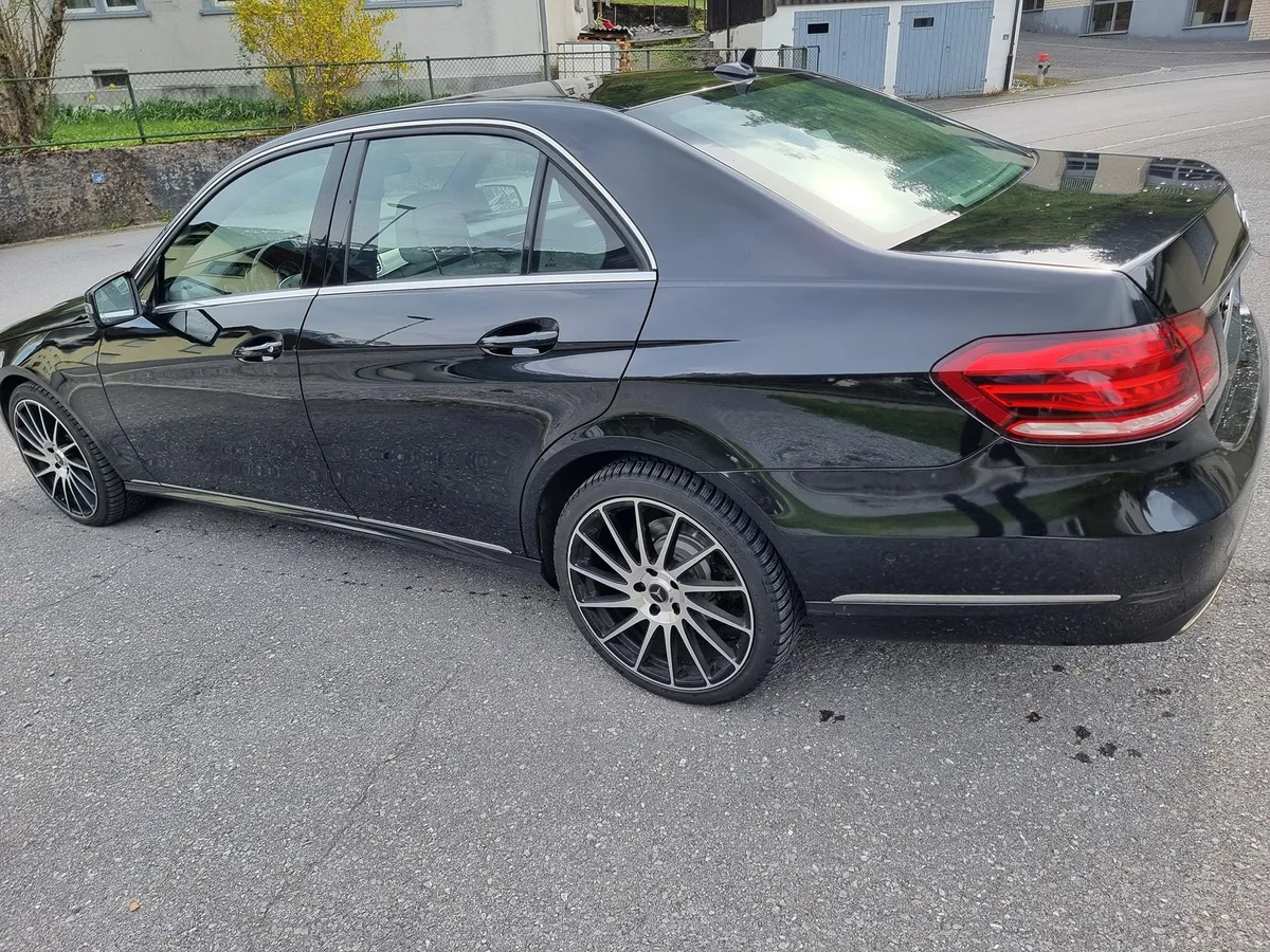 MERCEDES-BENZ E250CDI4m EC — zdjęcie 3
