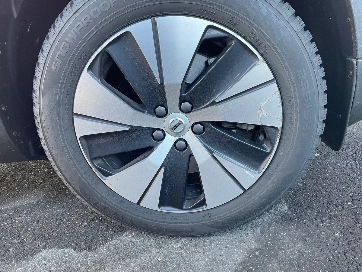 VOLVO XC40 T5 TE — zdjęcie 12