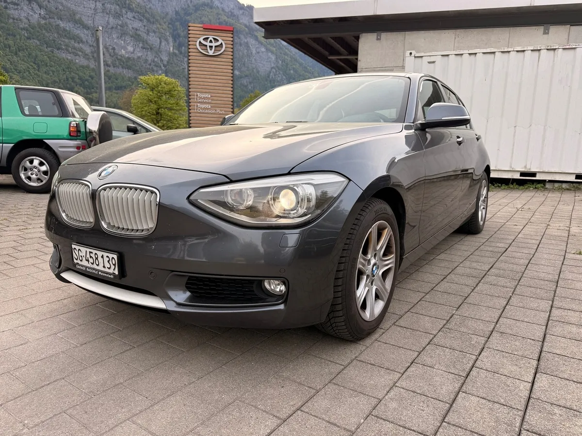 BMW 118i — zdjęcie 2