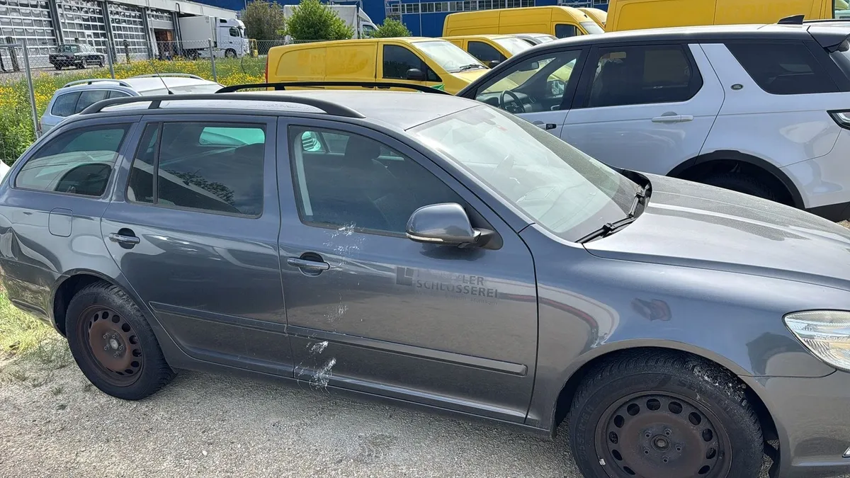 SKODA OCTAVIA C 1.6TDI — zdjęcie 2
