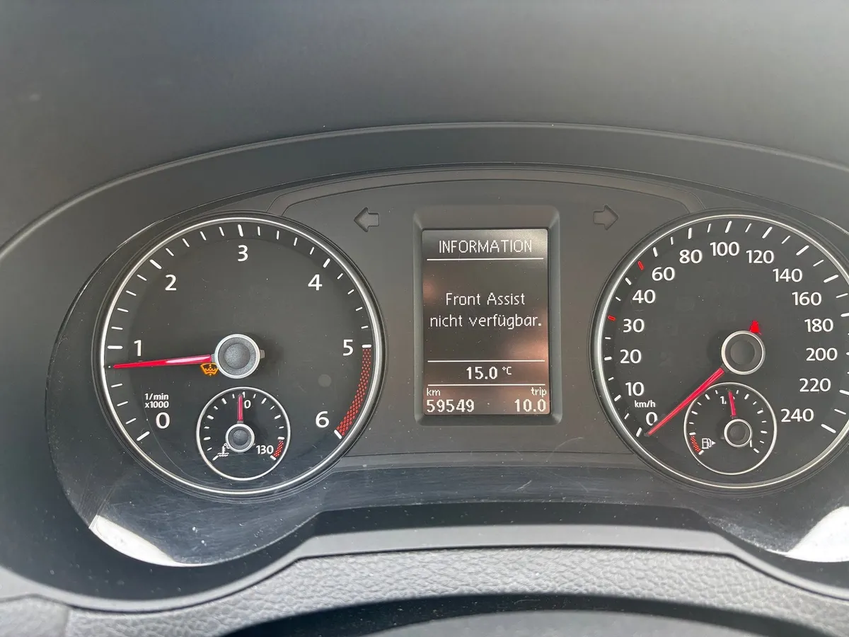 VW Sharan 2.0D 7 — zdjęcie 15