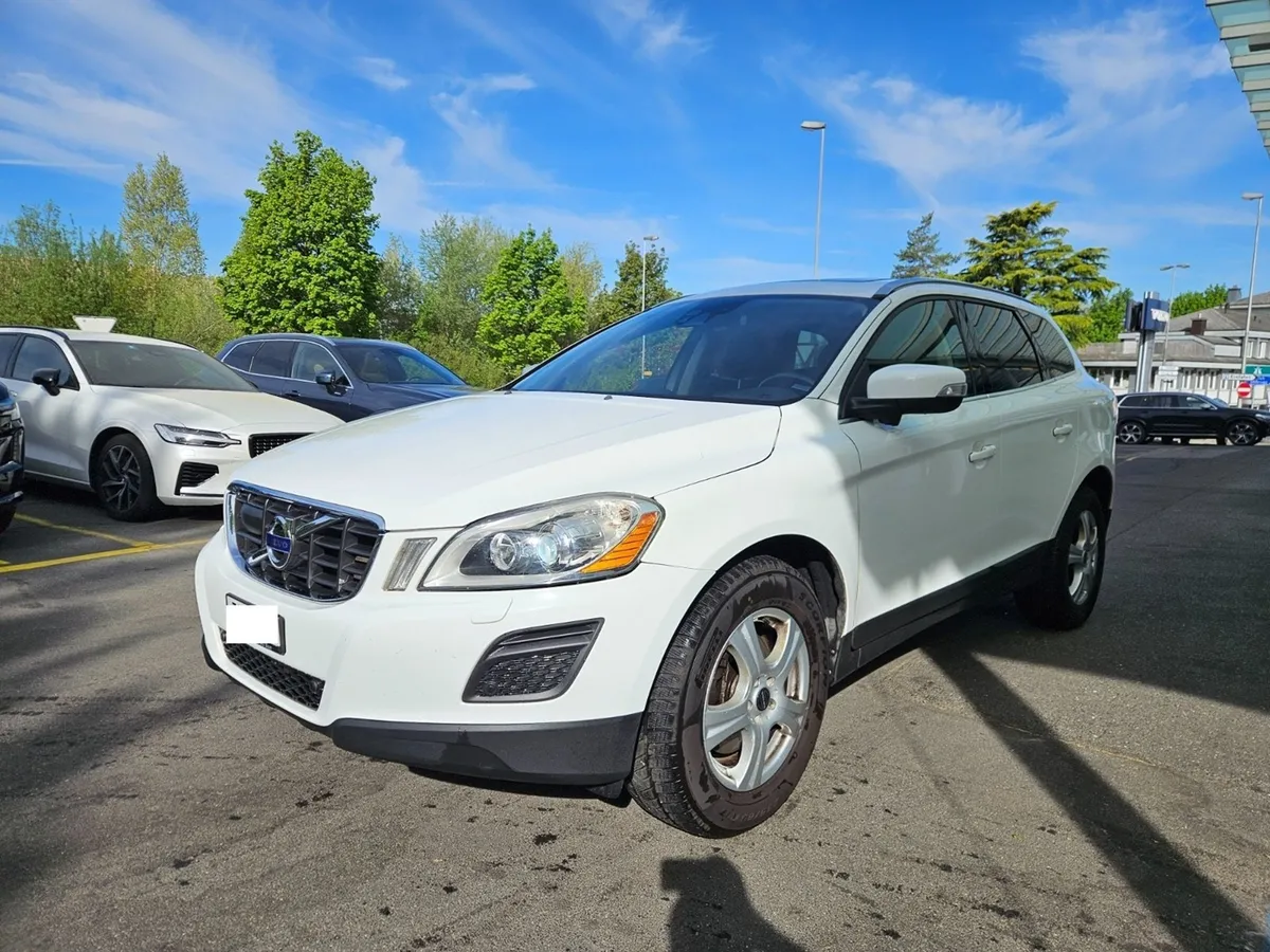 VOLVO XC60 D5 AWD