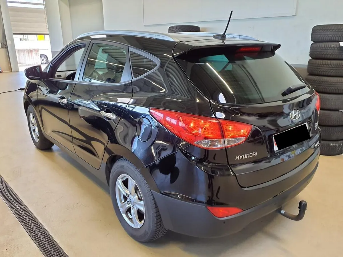 HYUNDAI IX35 — zdjęcie 2