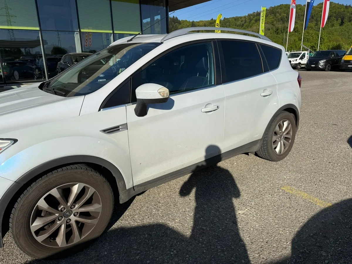 FORD Kuga 2.5 4x4 — zdjęcie 11