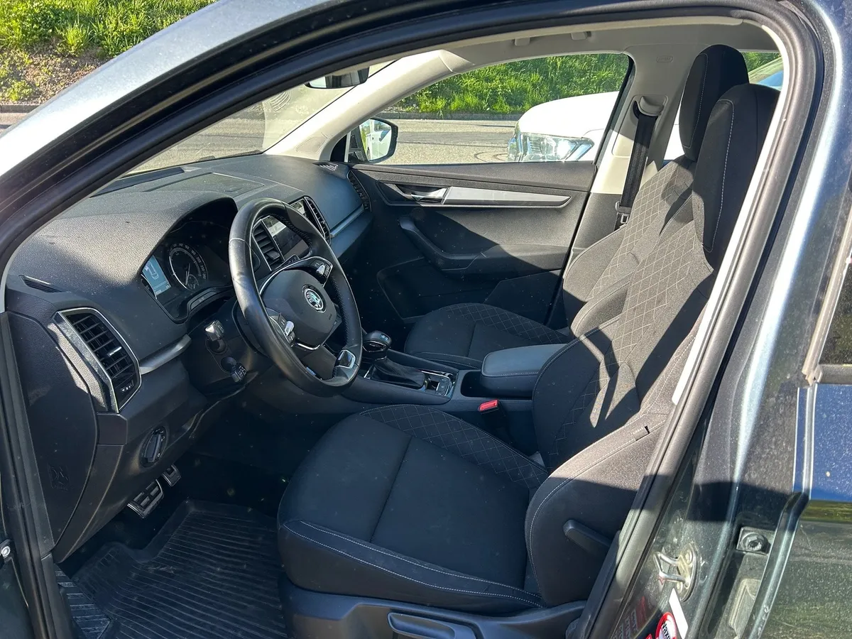 SKODA Karoq 2.0 TDI 4x4 — zdjęcie 6