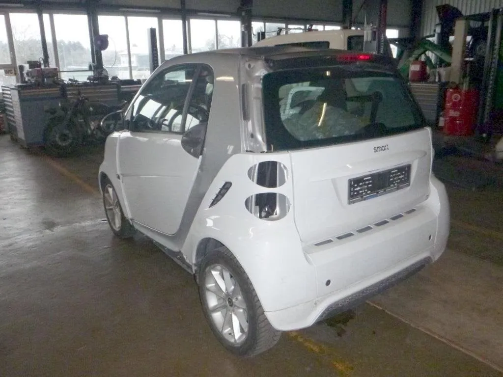 SMART FORTWO COUPE , 75 HP