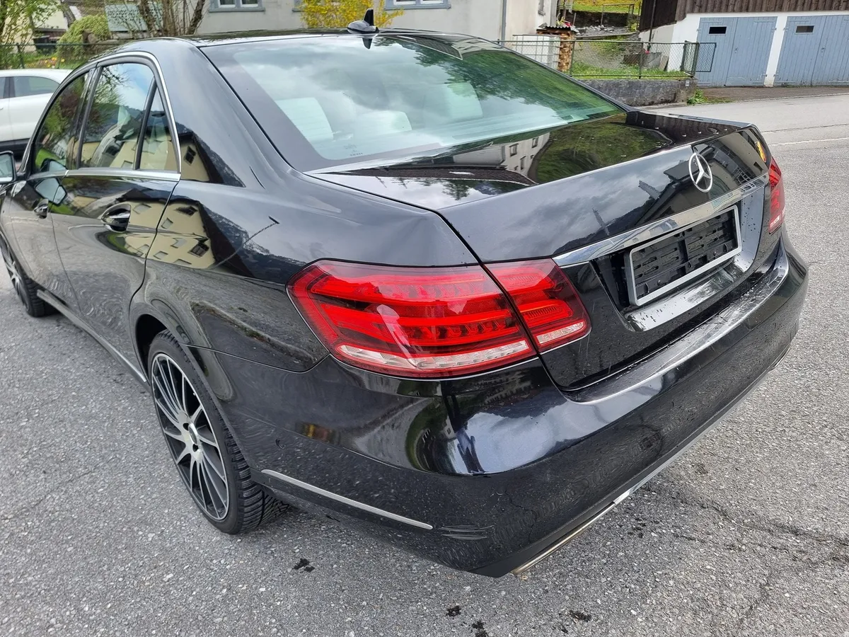 MERCEDES-BENZ E250CDI4m EC — zdjęcie 5