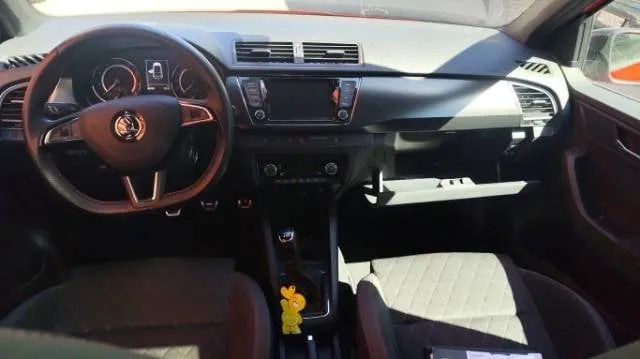 Skoda  Fabia  1.0 TSI Monte Carlo, 110 HP — zdjęcie 9