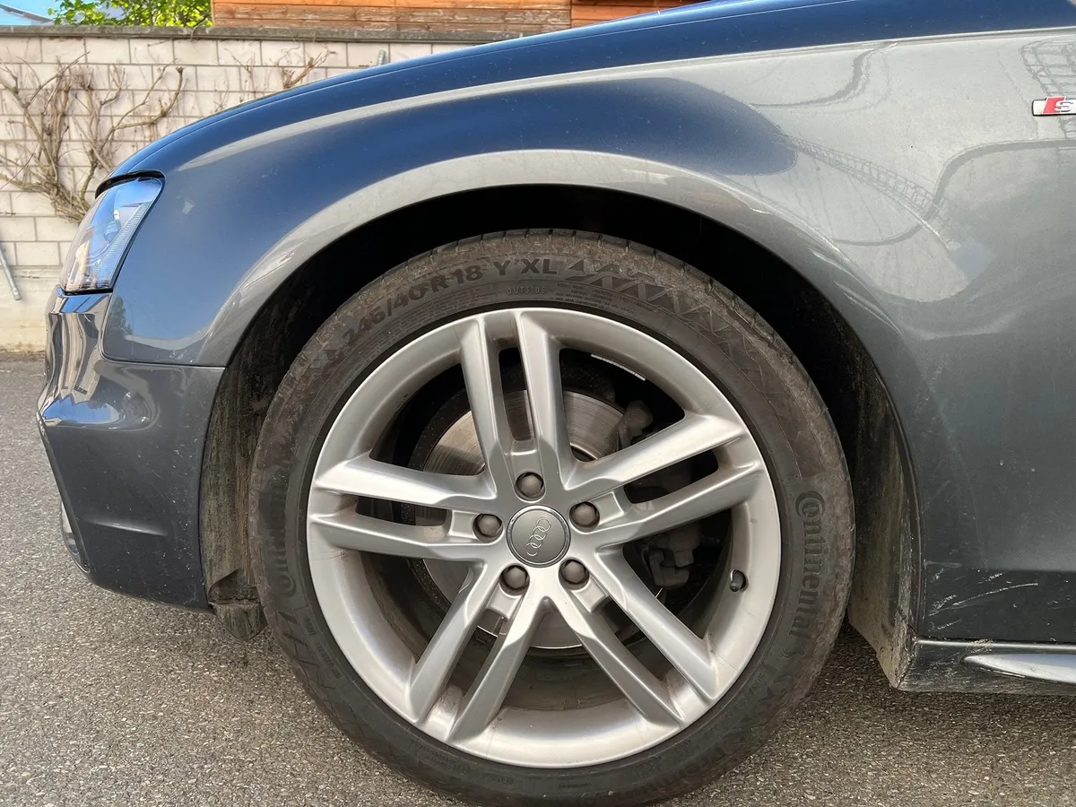 AUDI A4 Avant 2.0TDI — zdjęcie 6