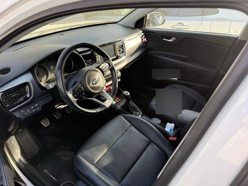 KIA Stonic 1.0 T-GDi, 120 HP — zdjęcie 8