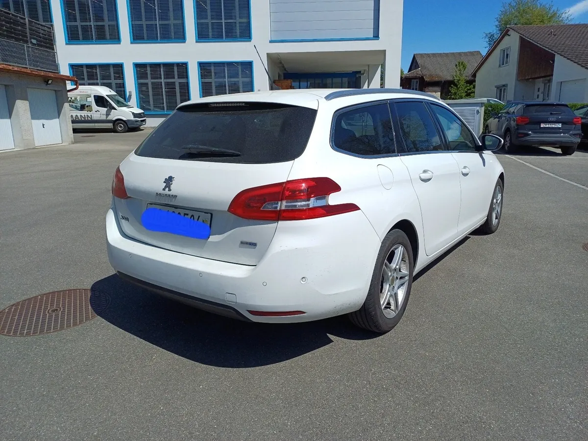 PEUGEOT 308 2.0HDi — zdjęcie 5