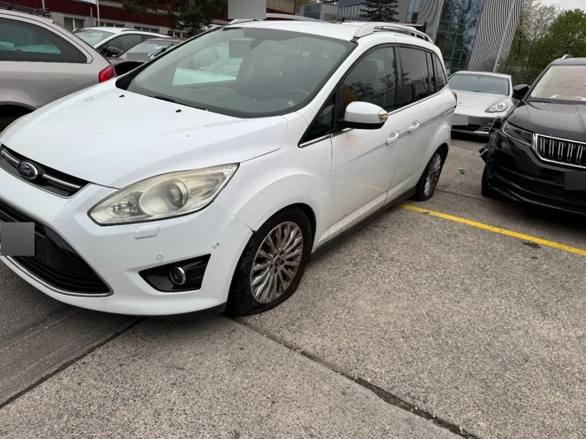 Ford C-Max Titanium, 163 HP — zdjęcie 6