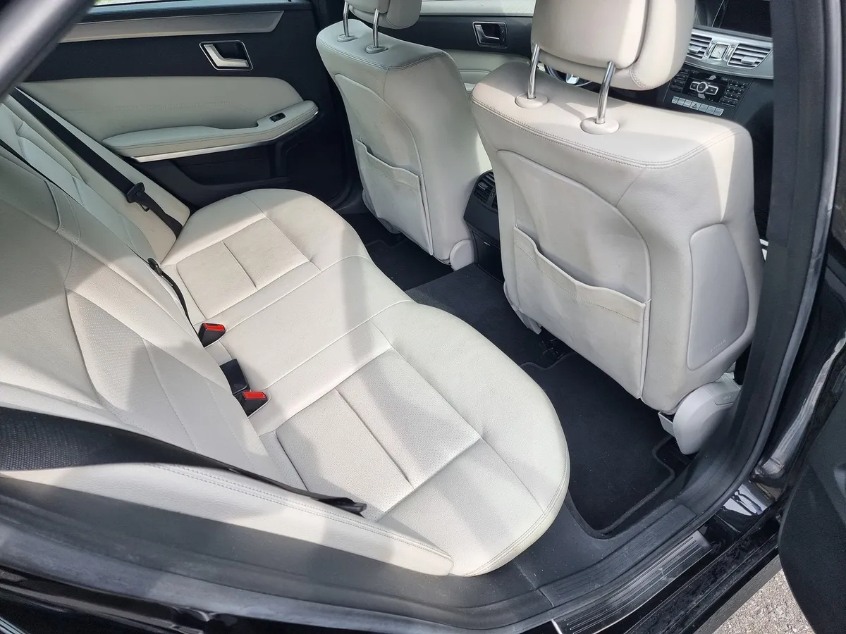 MERCEDES-BENZ E250CDI4m EC — zdjęcie 9