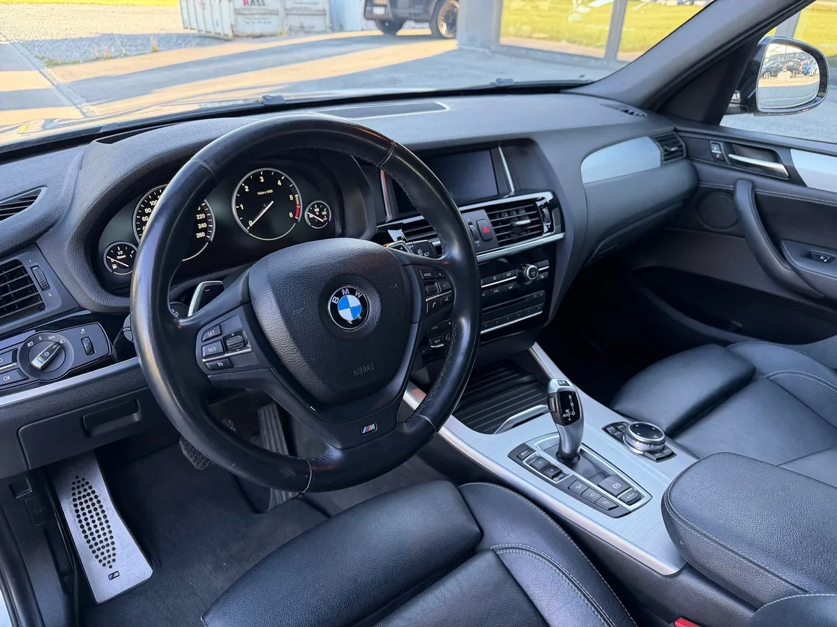 BMW X3 xDrive20d — zdjęcie 14
