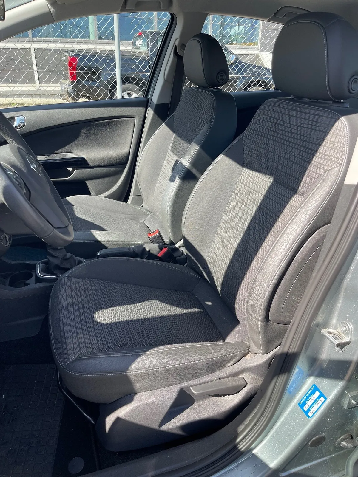 OPEL Corsa D 1.4 — zdjęcie 12