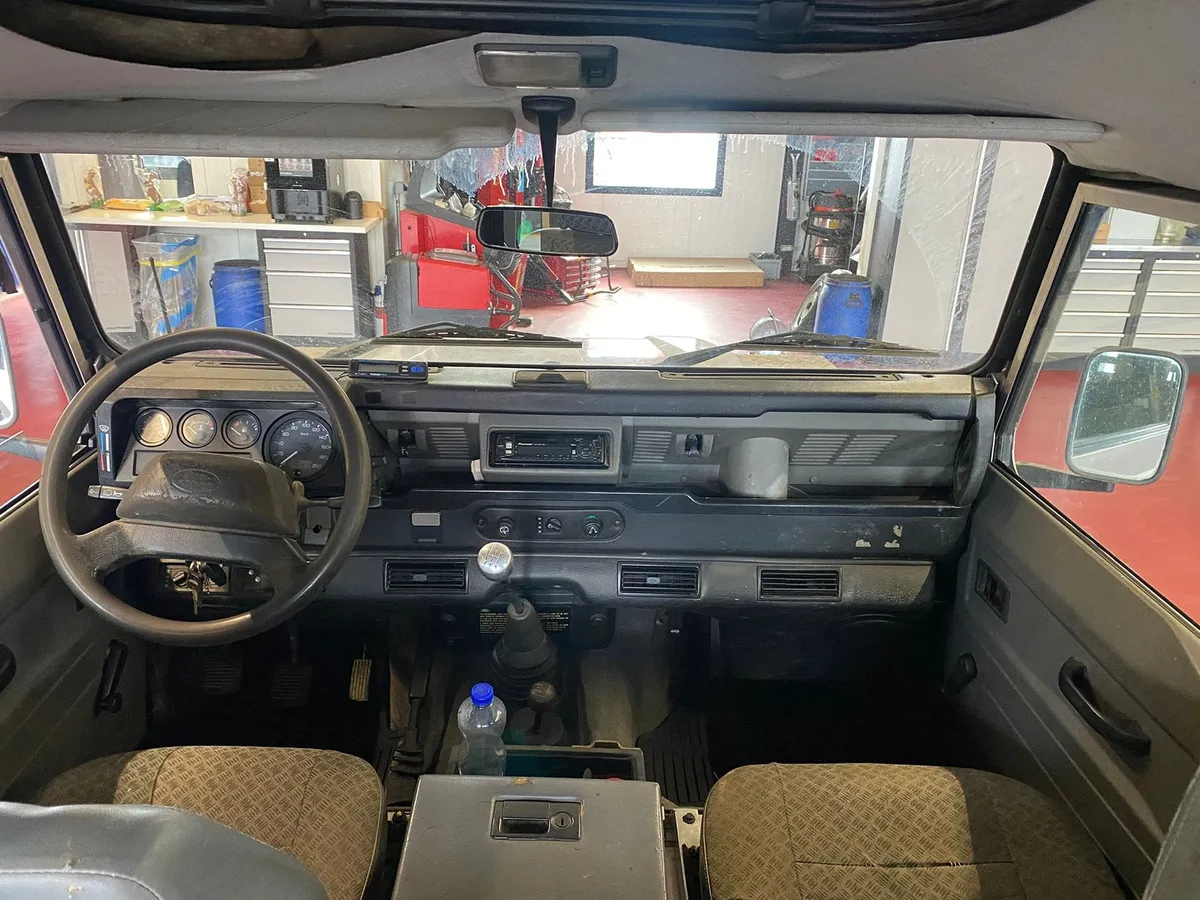 LAND ROVER Land-Rover Defender 90TDi — zdjęcie 7