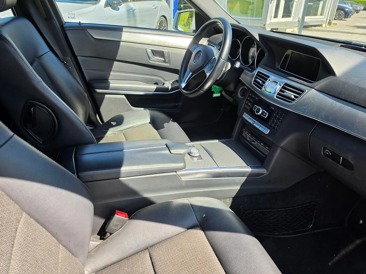 MERCEDES-BENZ E 200 CDI — zdjęcie 13