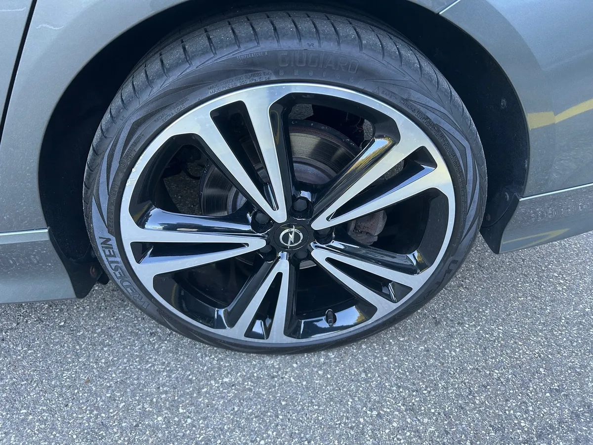 OPEL Insignia B 20NFT — zdjęcie 8