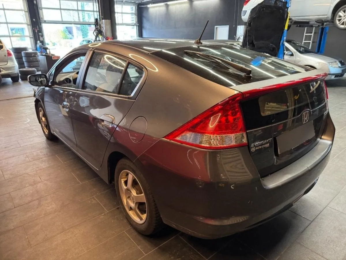 HONDA Insight 1.3i Hybrid Eleg., 88 HP