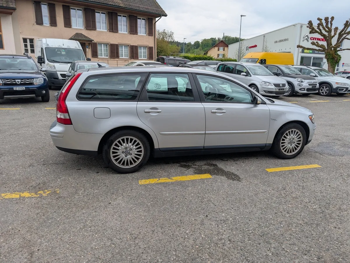 VOLVO V50 2.4 — zdjęcie 6