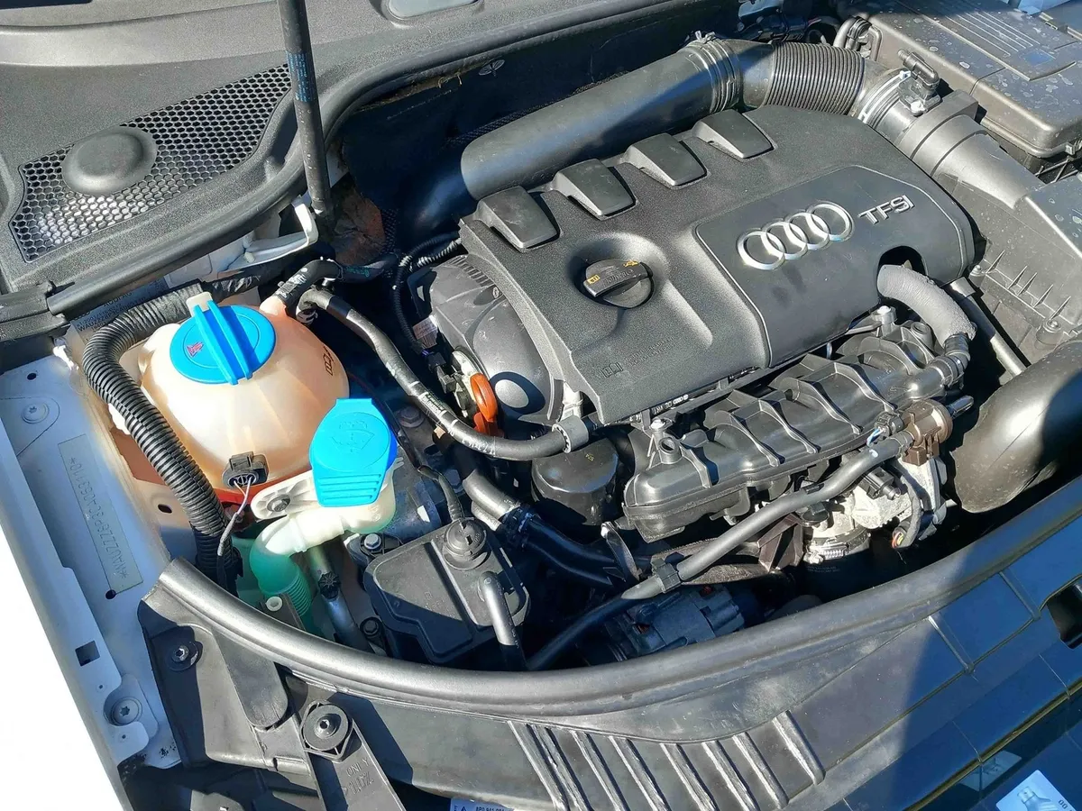 AUDI A3 1.8 TFSI 3T — zdjęcie 14