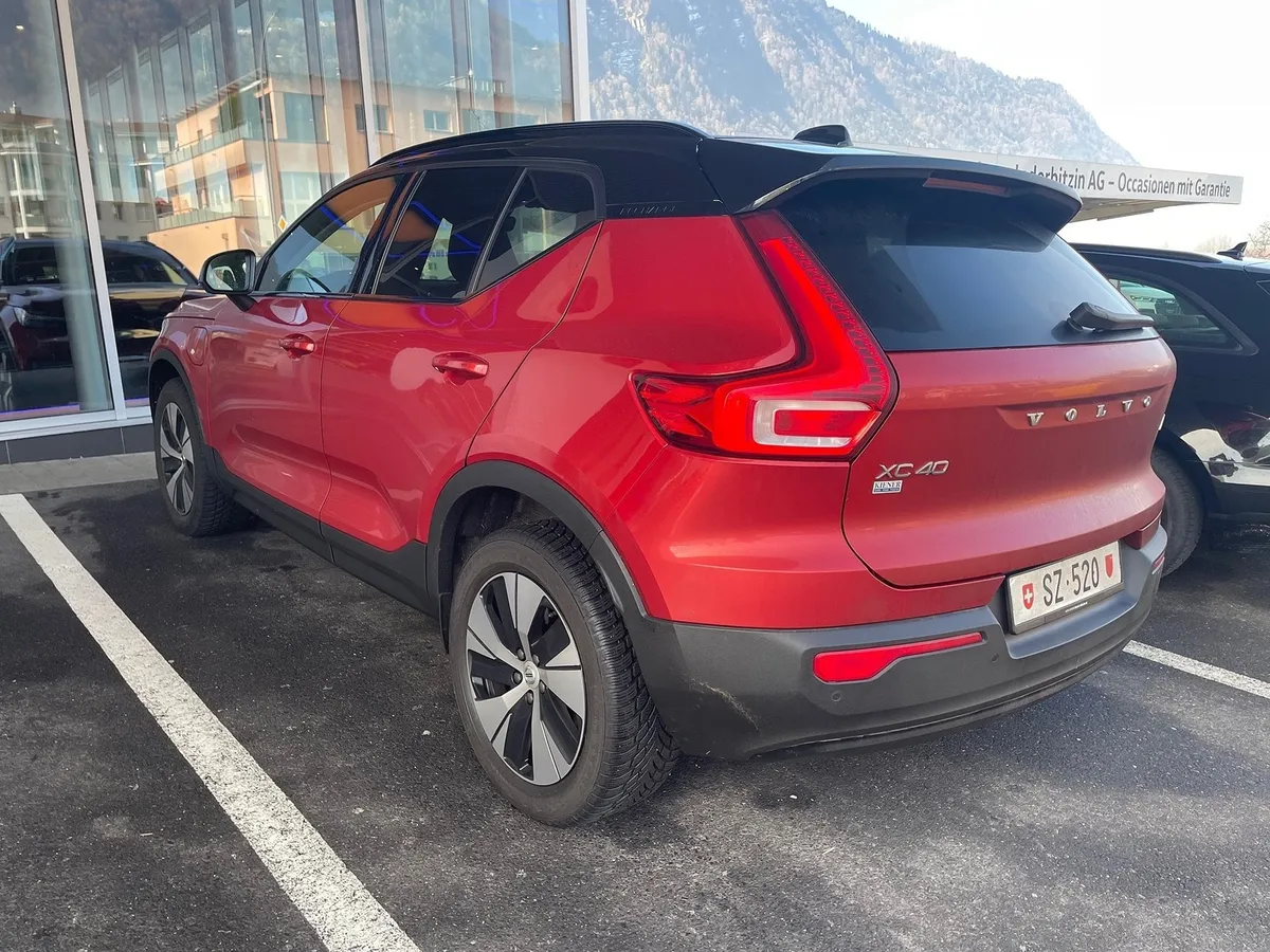 VOLVO XC40 T5 TE — zdjęcie 2
