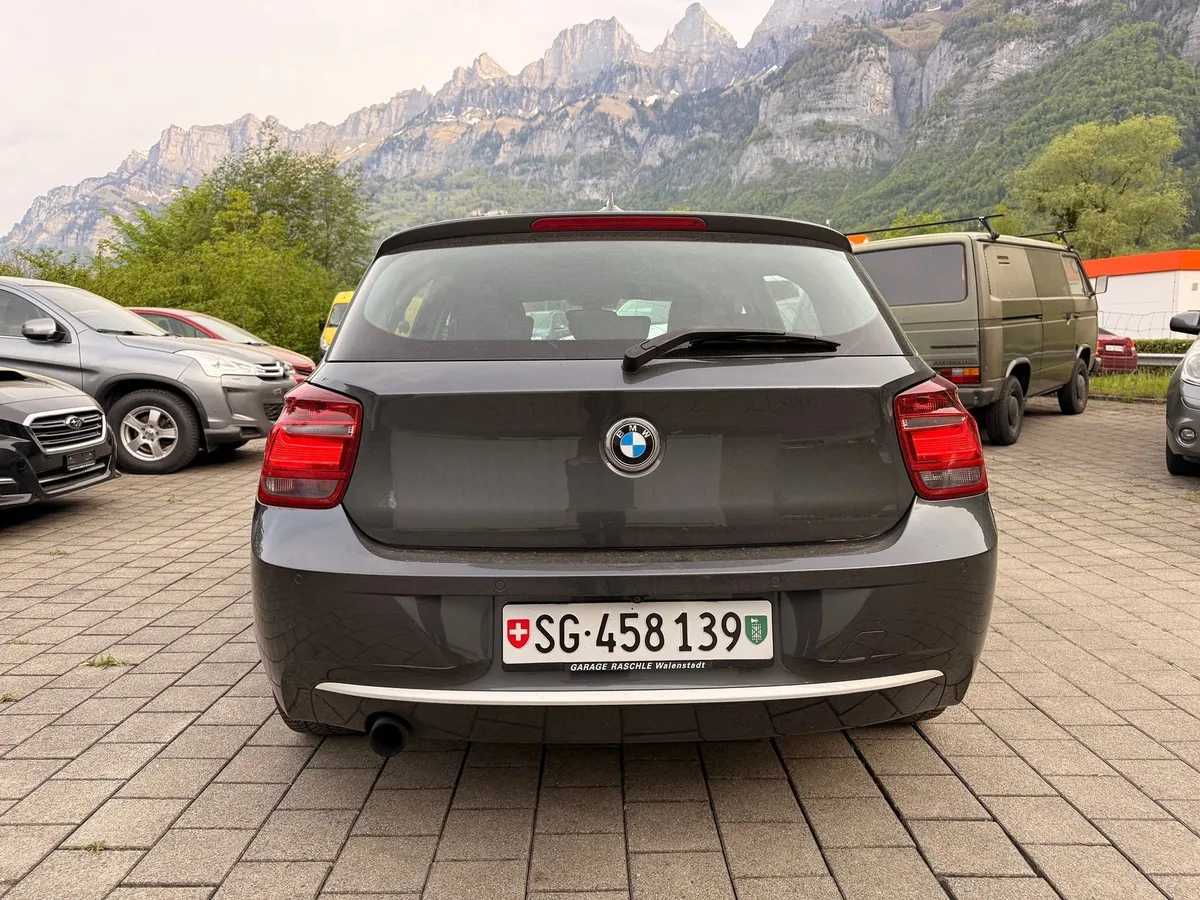 BMW 118i — zdjęcie 5