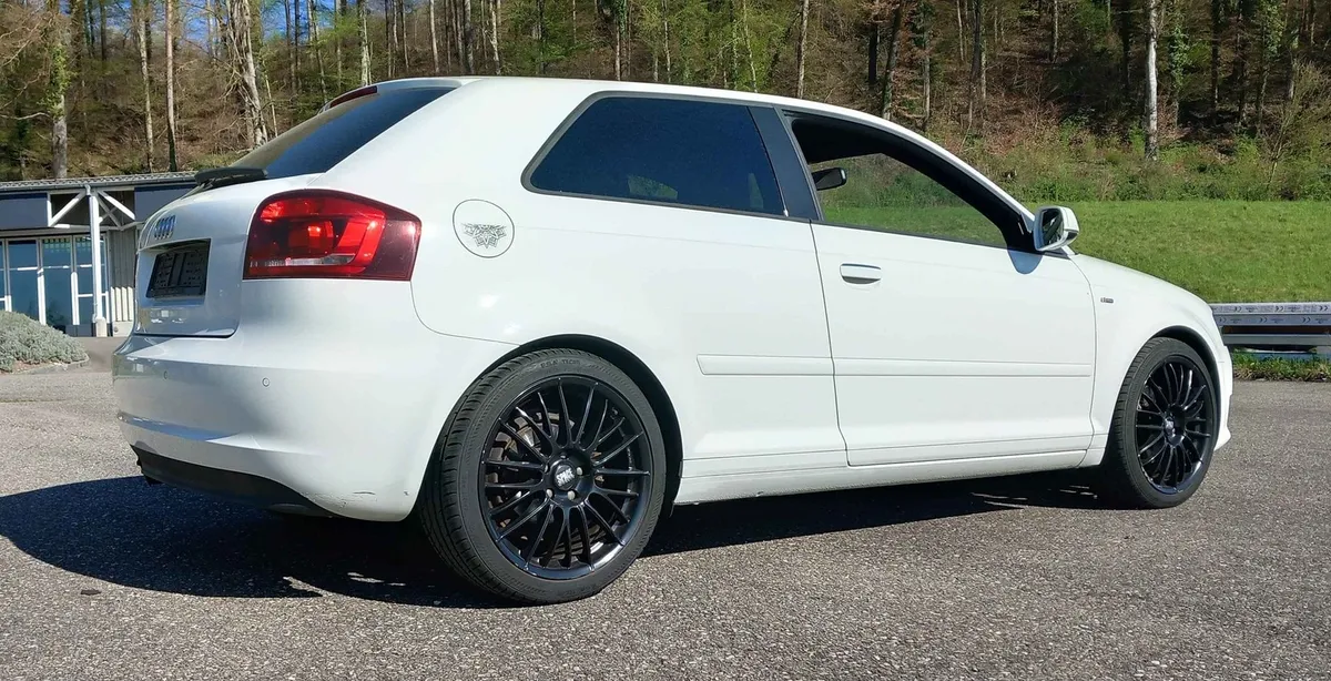 AUDI A3 1.8 TFSI 3T — zdjęcie 2