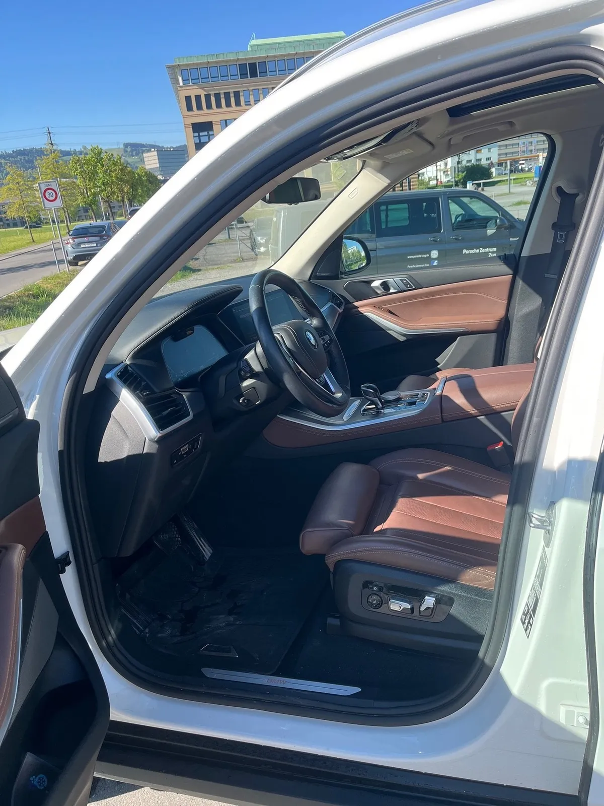 BMW X5 xDrive40d — zdjęcie 13