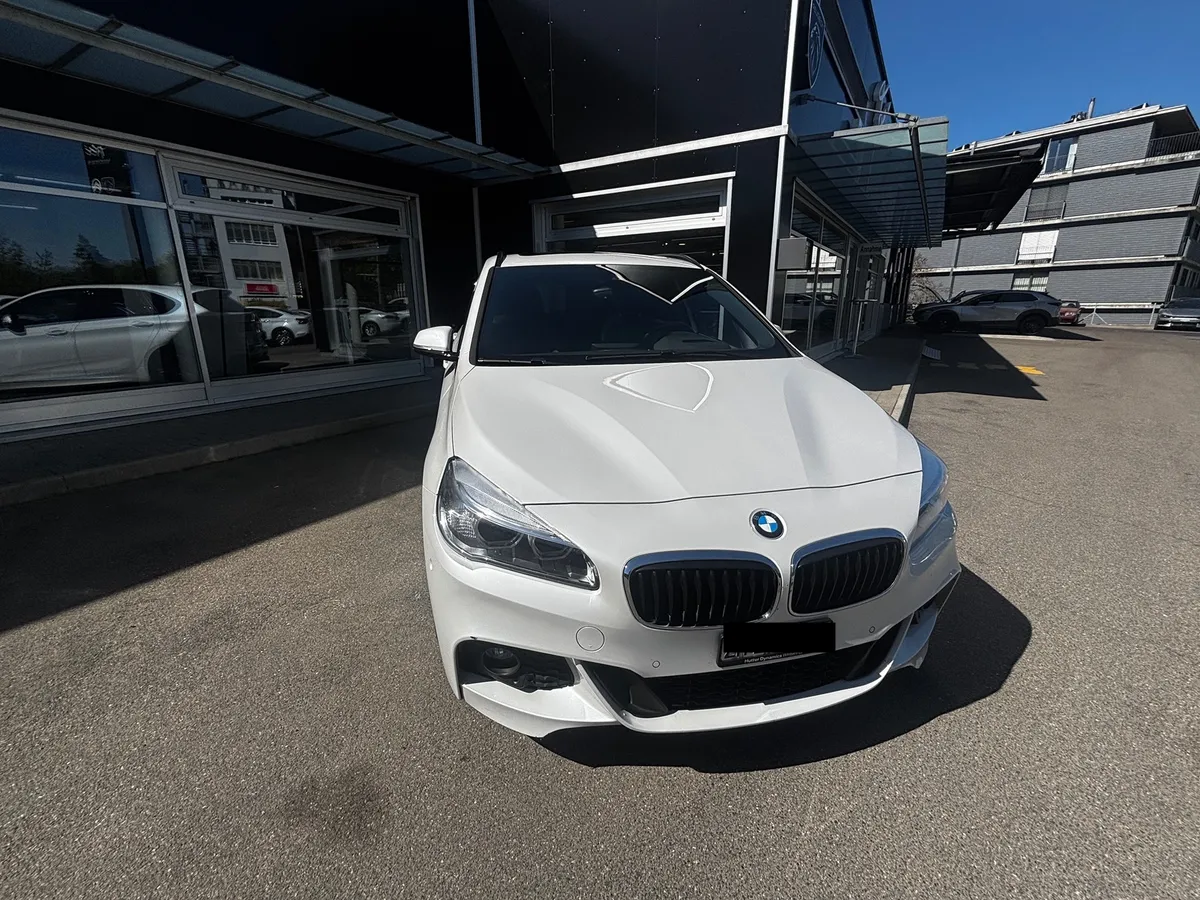 BMW 225i xDrive — zdjęcie 2