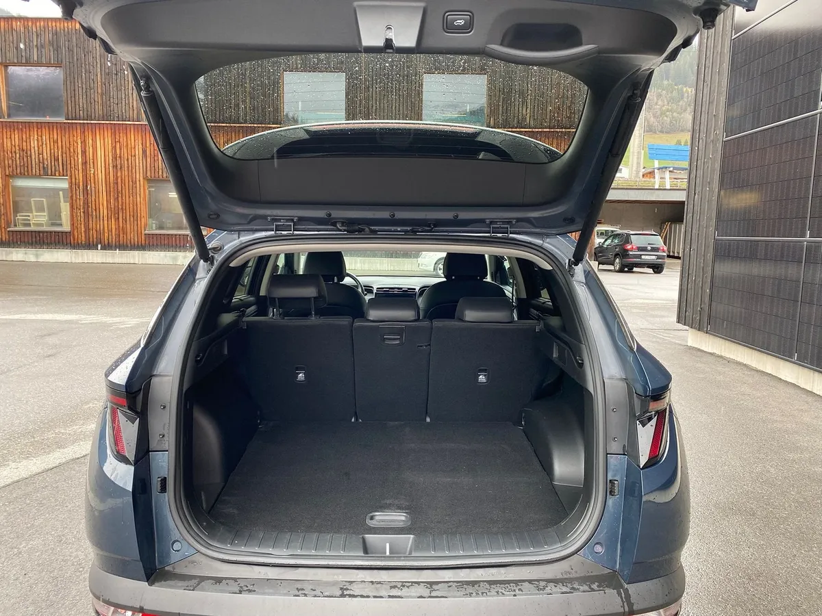 HYUNDAI Tucson1.6TGDIPHEV — zdjęcie 13