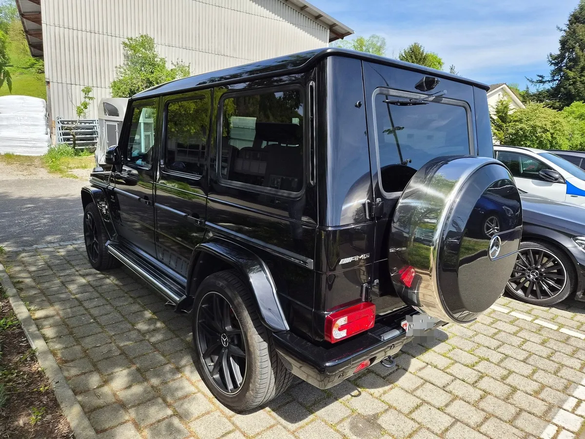 MERCEDES-BENZ AMG G63 — zdjęcie 4
