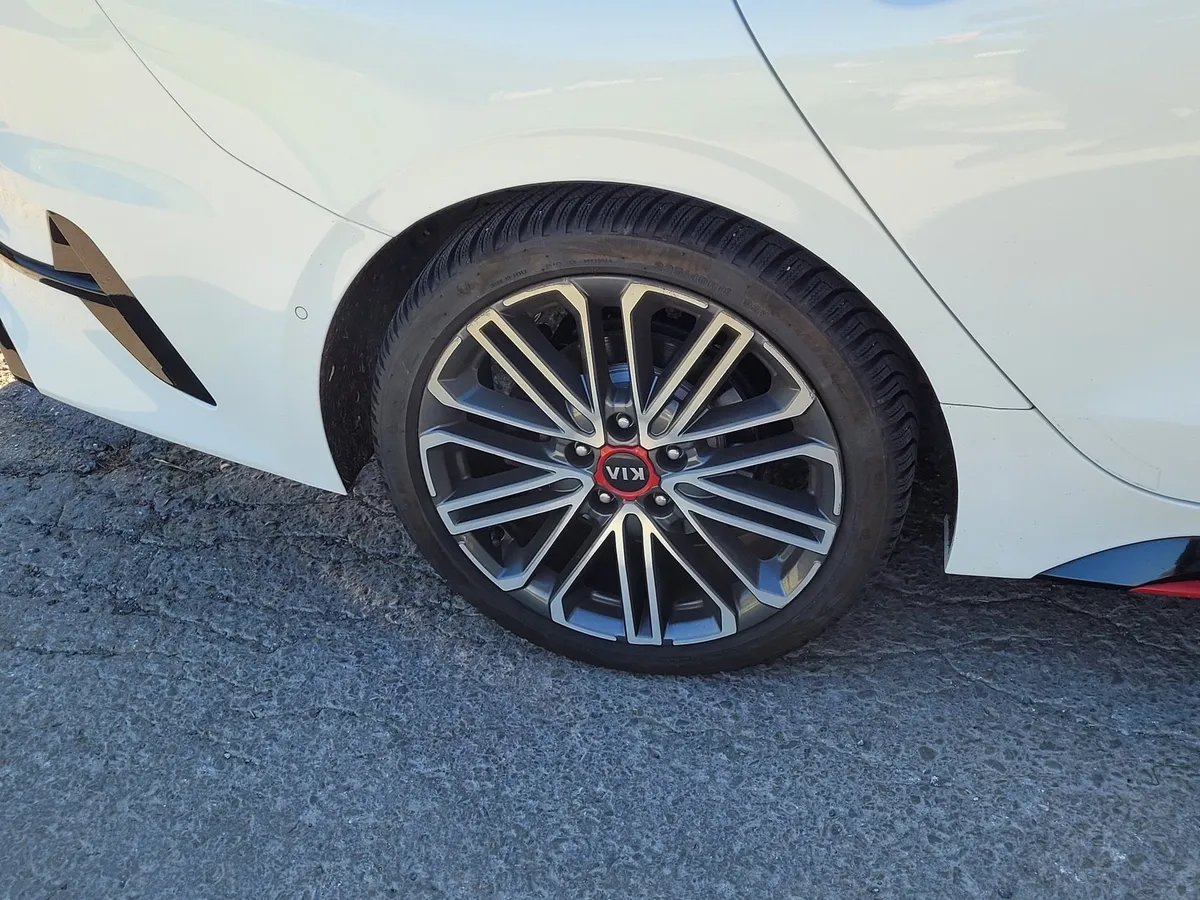 KIA ProCeed GT 1.6 — zdjęcie 9