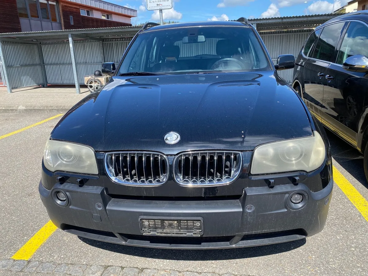 BMW X3 3.0i — zdjęcie 2
