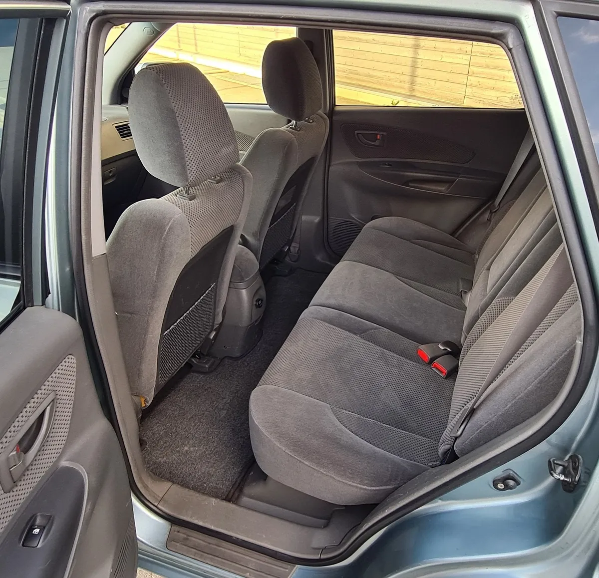 HYUNDAI Tucson 2.0 — zdjęcie 12