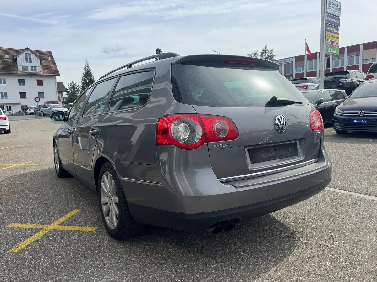 VW Passat Var.2.0T Sport — zdjęcie 10