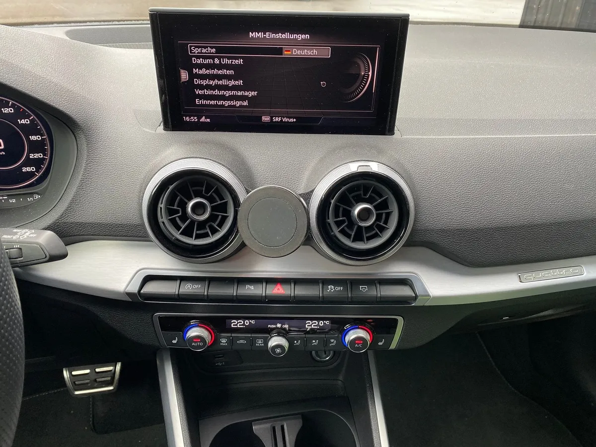 AUDI Q2 40 TFSI qu — zdjęcie 15