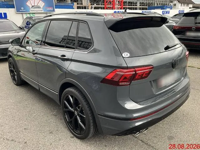 VW Tiguan 2.0 TSI R 4Motion, 320 PS — zdjęcie 2