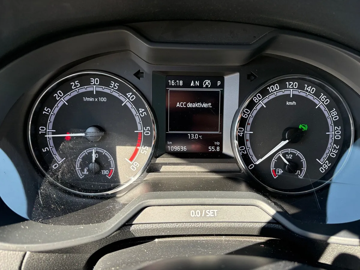 SKODA Octavia2.0TDI 4x4 — zdjęcie 7