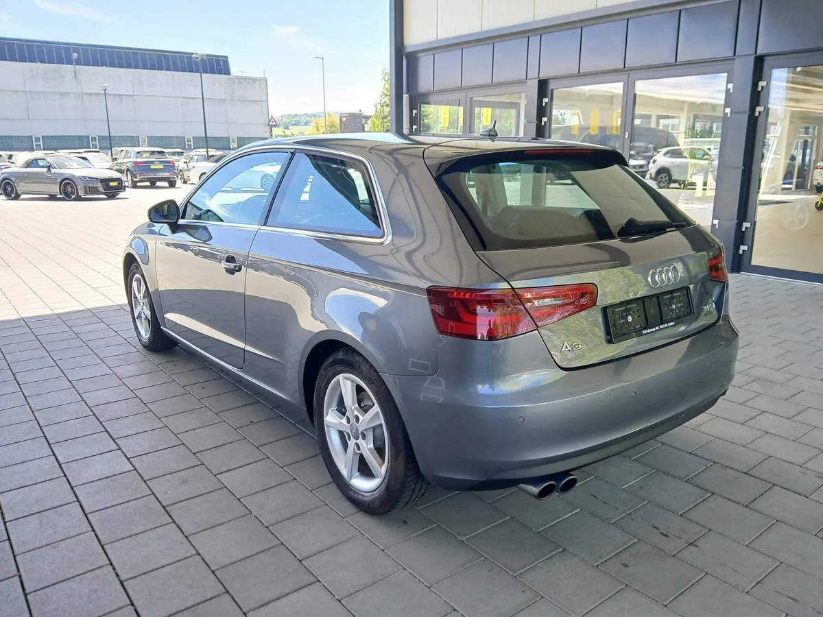 AUDI A3 Ambiente 1.4 TFSI — zdjęcie 4