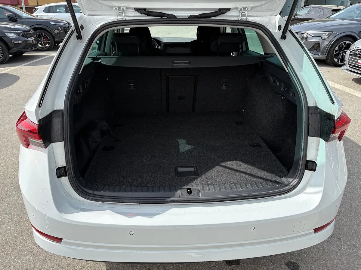 SKODA Octavia 2.0TDI4x4 — zdjęcie 9